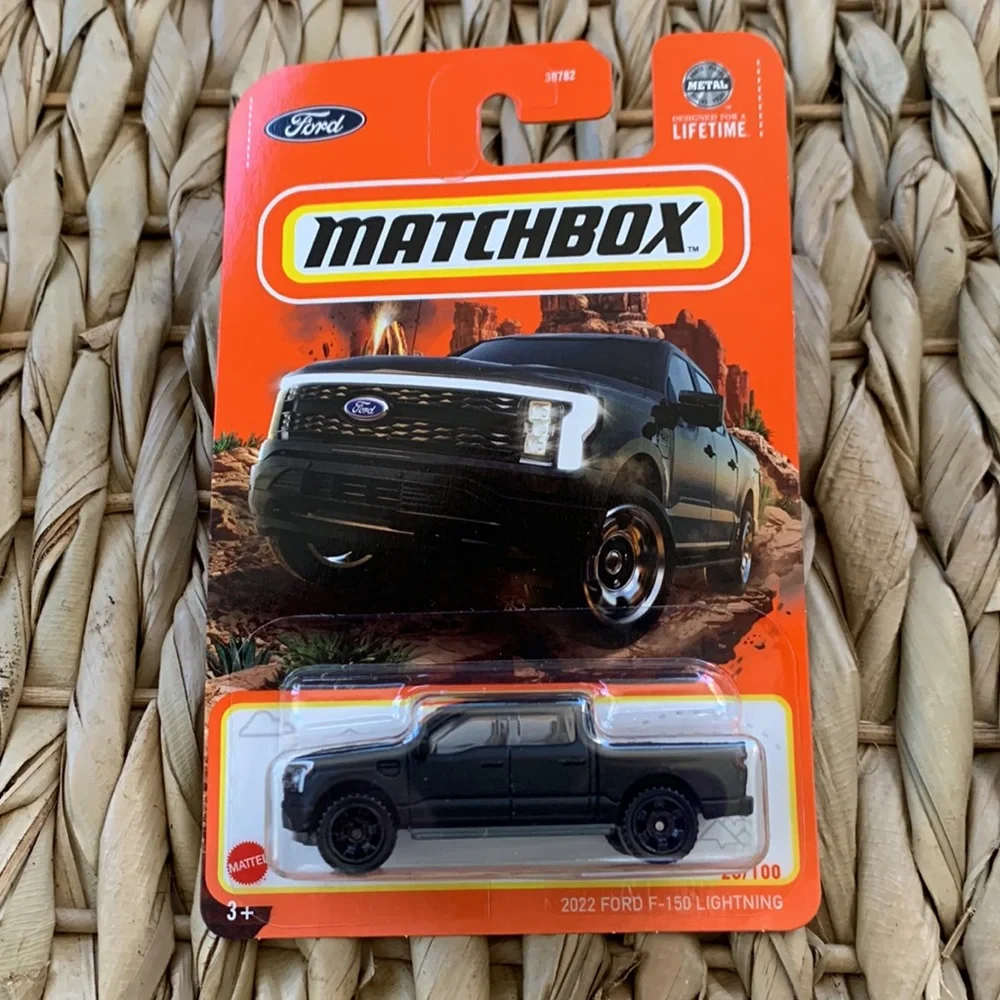 2022 Ford F-150 Lightning Black Truck Matchbox MB1295 F150 Pickup Mattel New